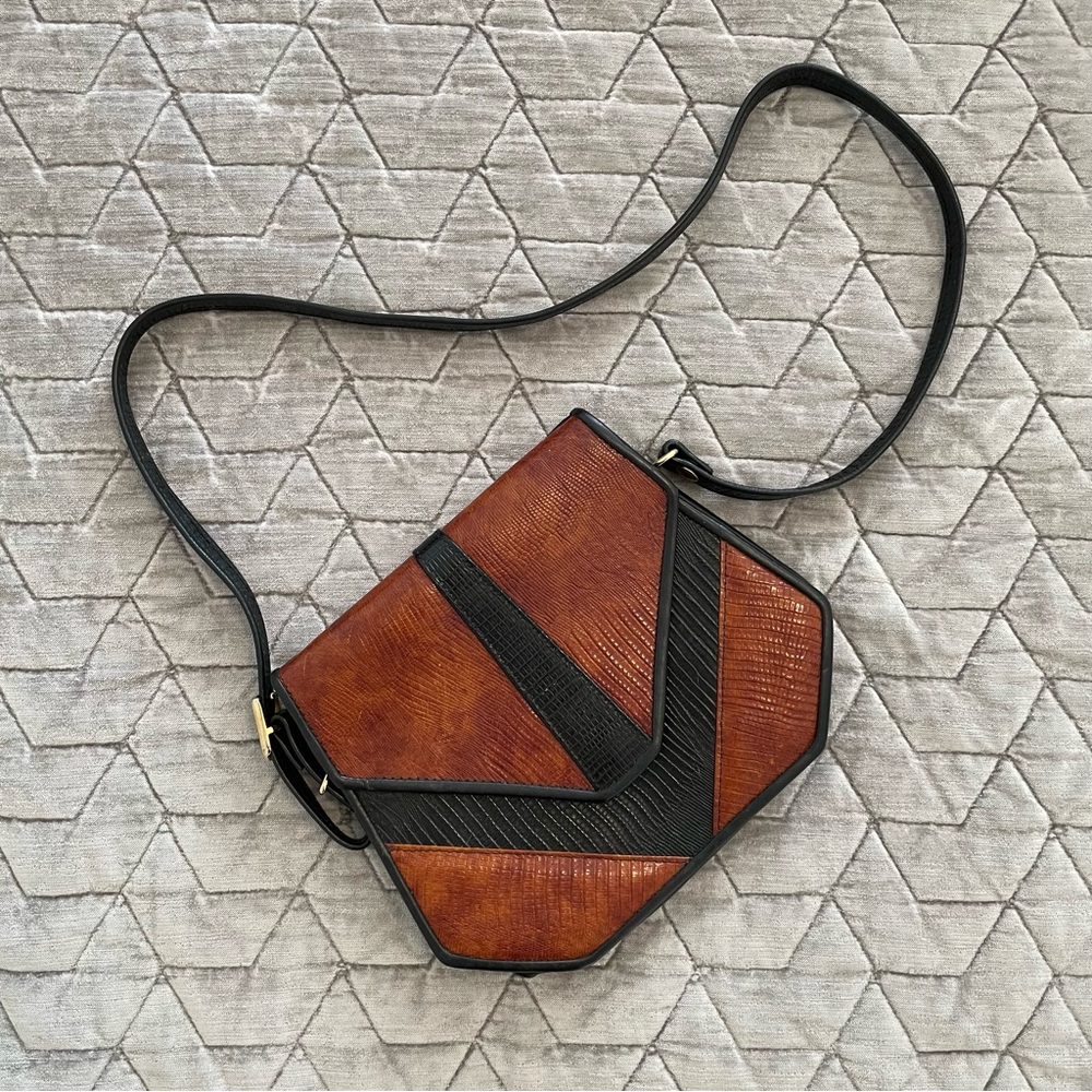 Vintage Textured Black and Brown Purse